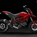 2013-Ducati-Hyperstrad-008