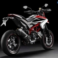 2013-Ducati-Hyperstrad-014