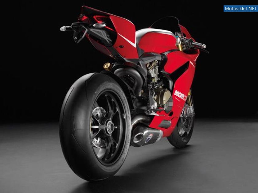 Ducati1199-Panigale-R-008