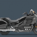 2013-Honda-GoldwingGL-1800-005