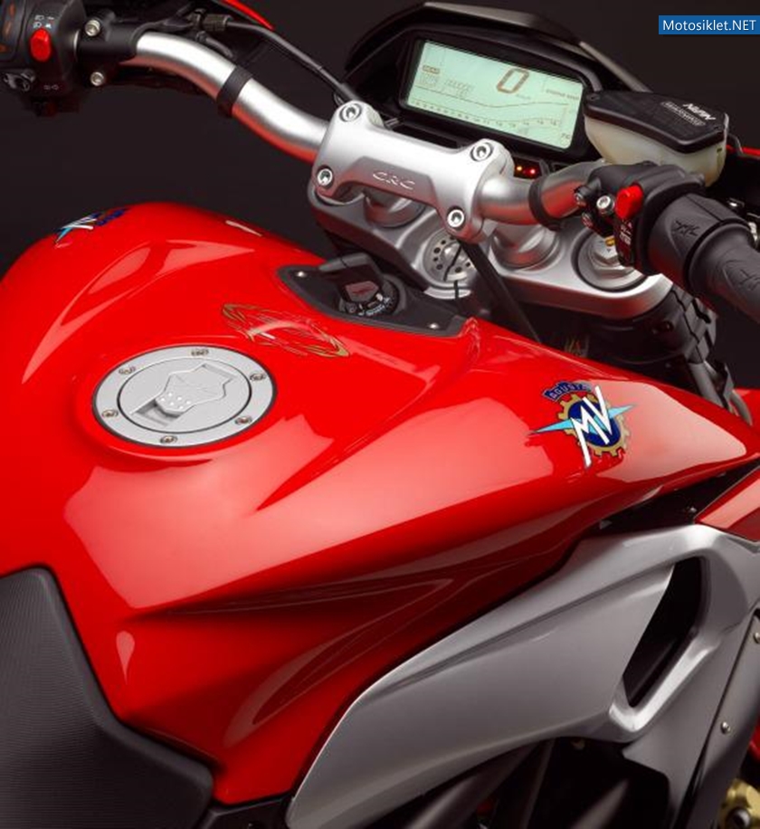 MV-Agusta-Rivale-800-001