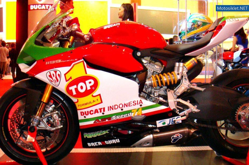 Jakarta-Motorcycle-Show-2012-001