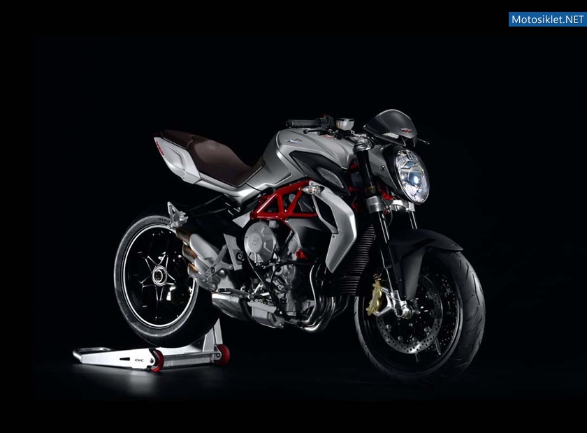 MVAgusta-Brutale-800-005