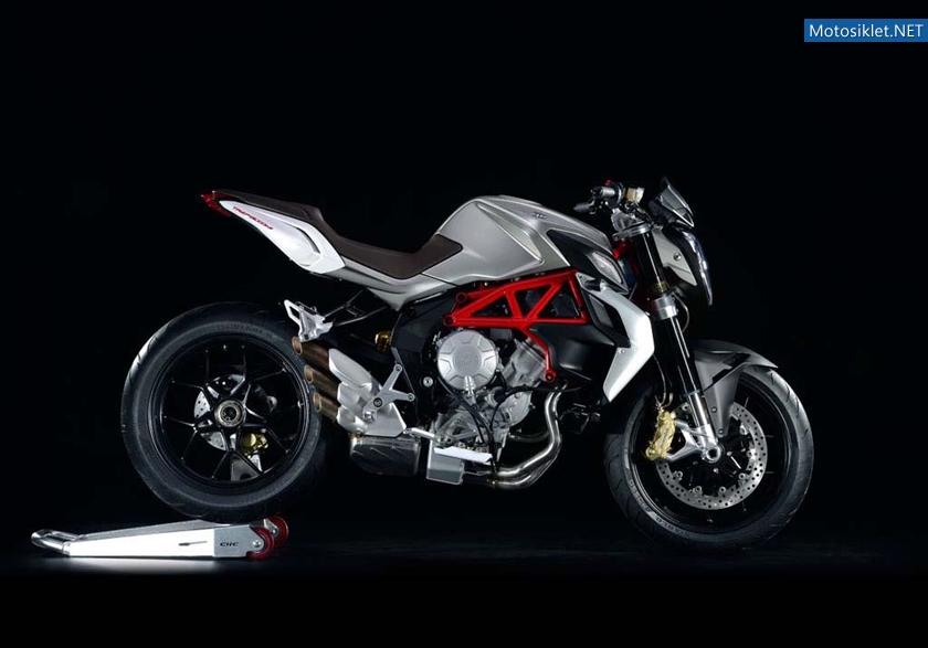 MVAgusta-Brutale-800-006