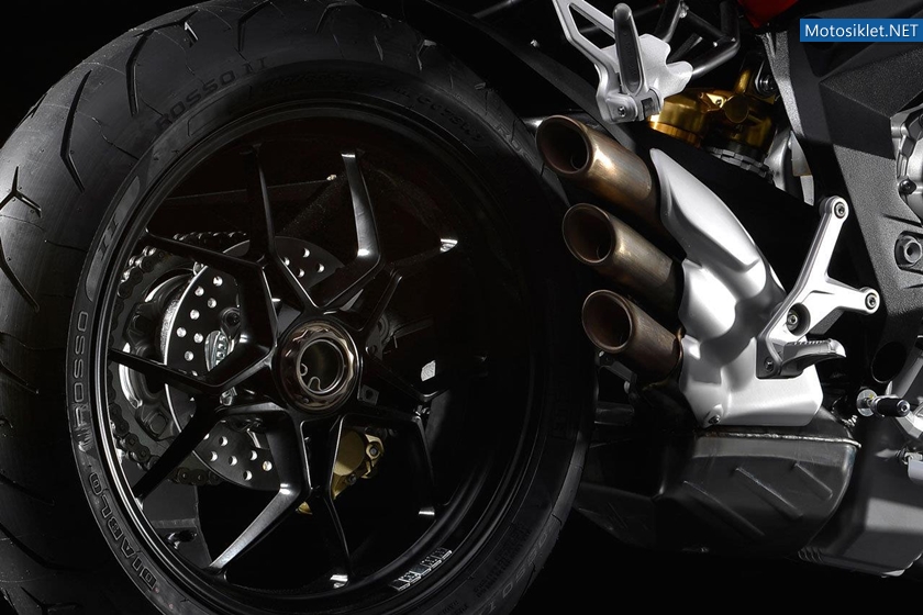 MVAgusta-Brutale-800-007