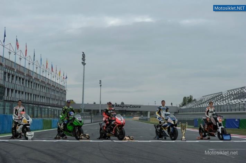 Kenan-Sofuoglu-Fransa-Magny-Cours-WSS-2012-001