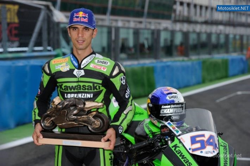 Kenan-Sofuoglu-Fransa-Magny-Cours-WSS-2012-007
