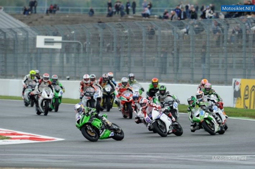 Kenan-Sofuoglu-Fransa-Magny-Cours-WSS-2012-014
