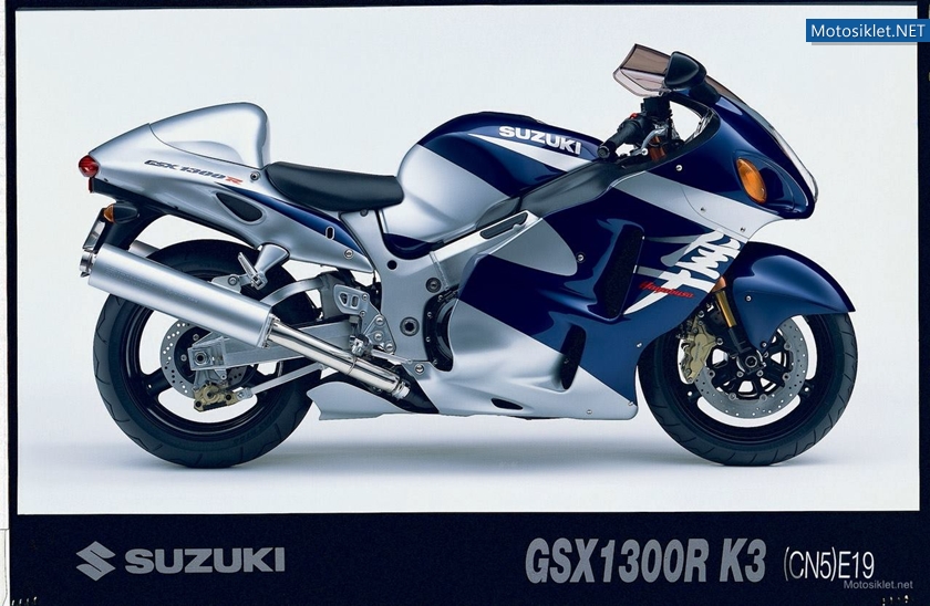Suzuki-GSX-R1300-Hayabusa-2013-Model-031