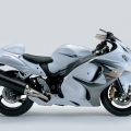 Suzuki-GSX-R1300-Hayabusa-2013-Model-006