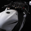 Suzuki-GSX-R1300-Hayabusa-2013-Model-022