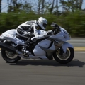 Suzuki-GSX-R1300-Hayabusa-2013-Model-037