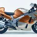 Suzuki-GSX-R1300-Hayabusa-2013-Model-059