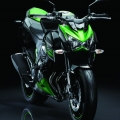 Kawasaki-Z800-2013-Model-009