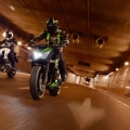 Kawasaki-Z800-2013-Model-010