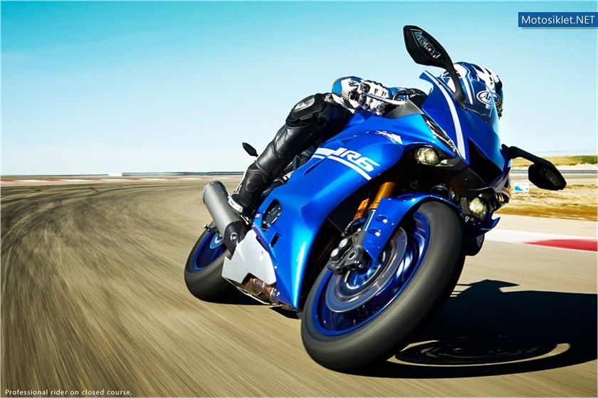 2017-yamaha-R6-039