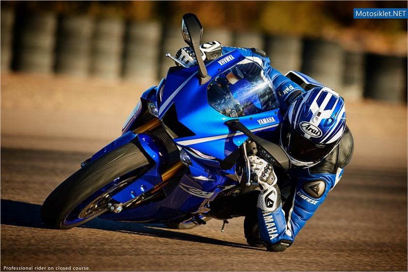 2017-yamaha-R6-043