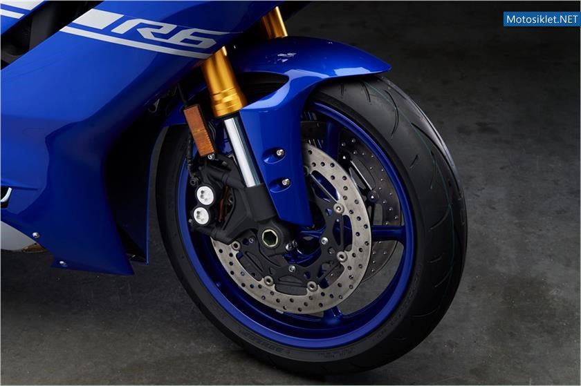 2017-yamaha-R6-063