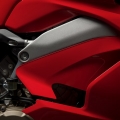 Panigale-V4-MY18-Red-15-Slider-Gallery-1920x1080