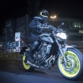 2018-Yamaha-MT-07-EU-Night-Fluo-Action-005