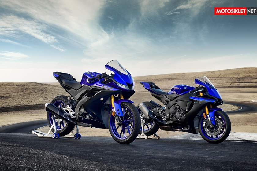2019-Yamaha-YZF-R125-EU-Yamaha_Blue-Static-003