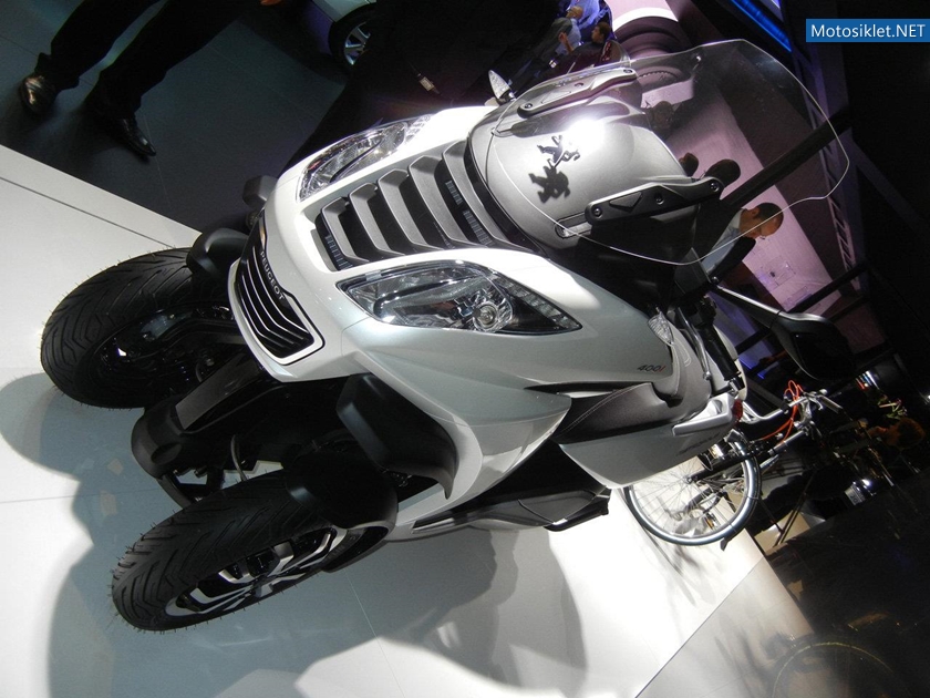 Peugeot-Metropolis-400i-005