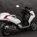 Peugeot-Metropolis-400i-013