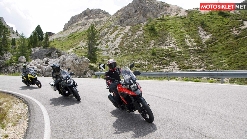 2020-Suzuki-V-Strom-1050-10