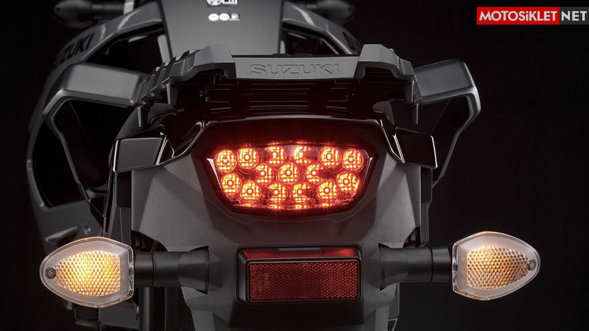 2020-Suzuki-V-Strom-1050-17