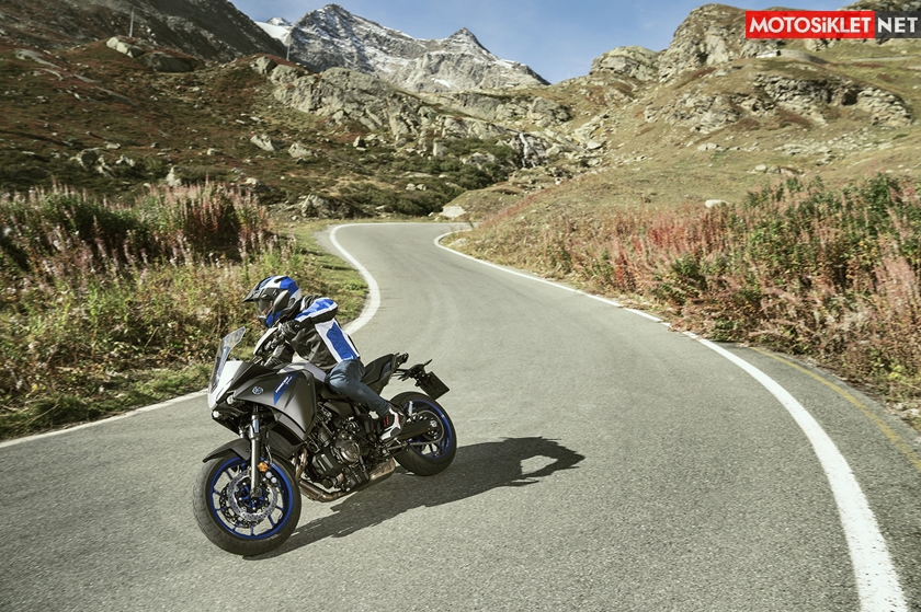 2020-yamaha-tracer-700-08