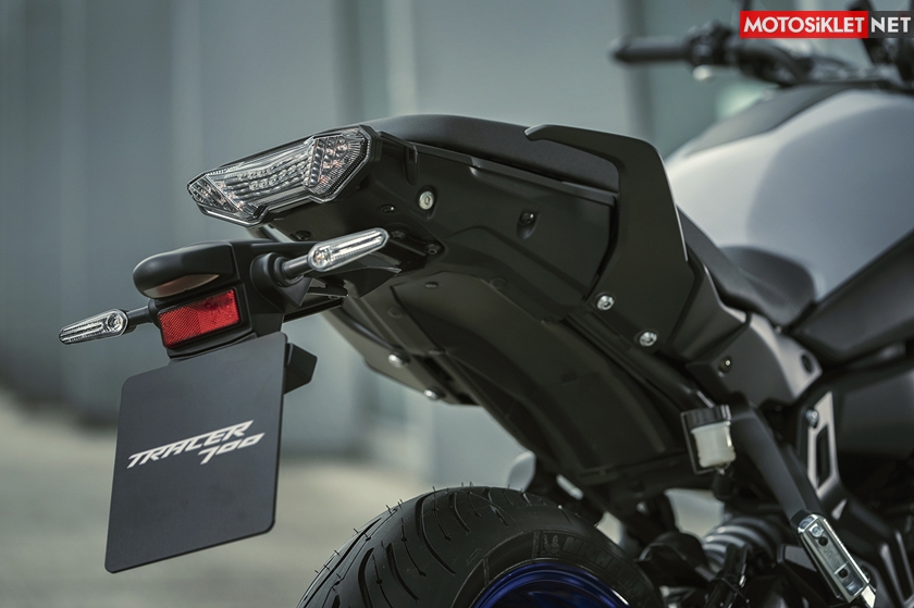 2020-yamaha-tracer-700-26