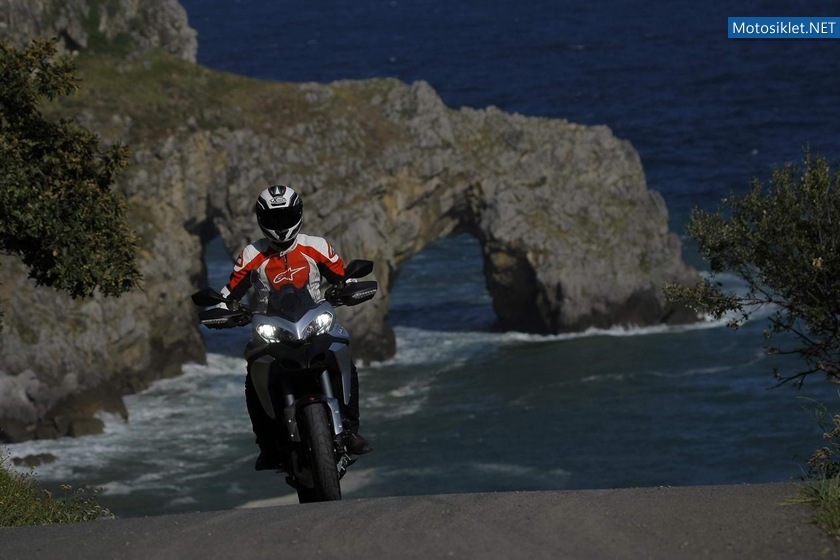 Ducati-Multistrada-1200S-Touring-012