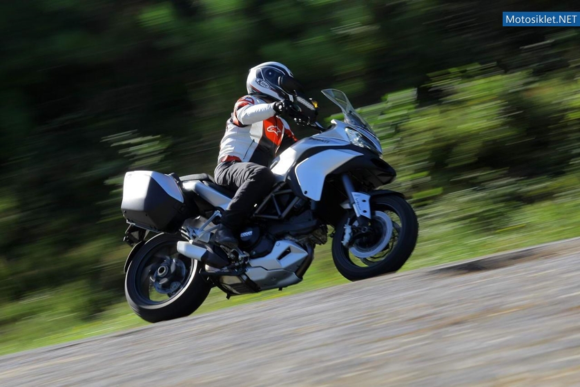 Ducati-Multistrada-1200S-Touring-018