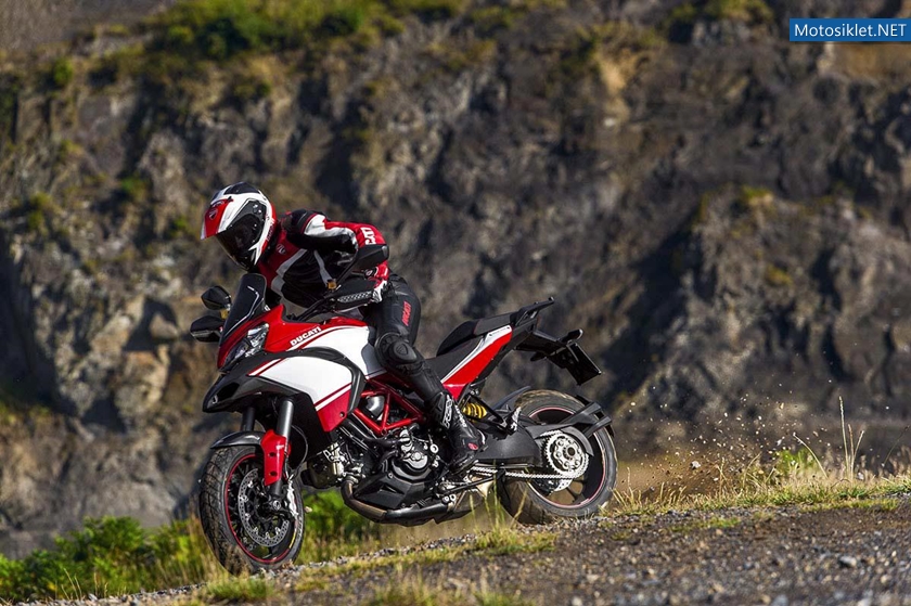 2013-Ducati-Multistrada-1200S-Touring-001