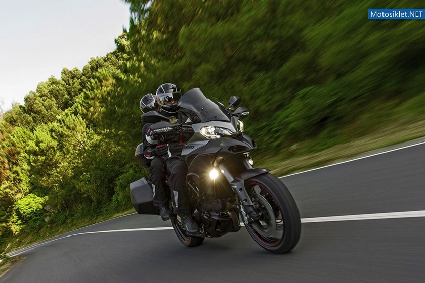 2013-Ducati-Multistrada-1200S-Touring-007