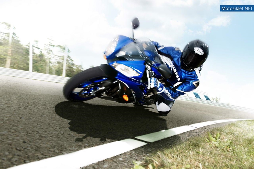 Yamaha-YZFR6-2013MaviSeri-001