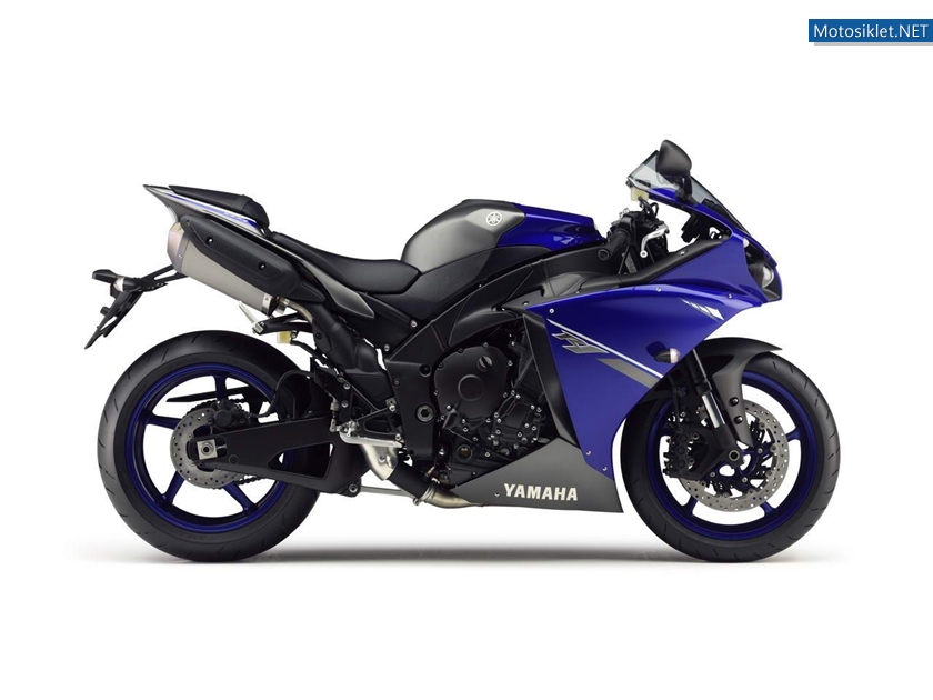 Yamaha-YZF-R1-2013-MaviSeri-005