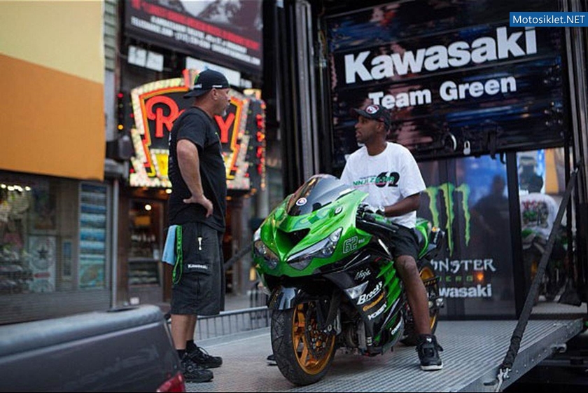 Kawasaki-ZX-6R-636-Intermot-MotosikletFuari-2012014