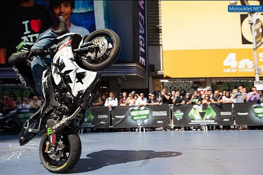 Kawasaki-ZX-6R-636-Intermot-MotosikletFuari-2012026