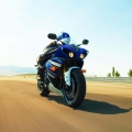 2013-Model-Yamaha-YFZR1-004