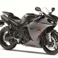 2013-Model-Yamaha-YFZR1-021