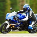 2013-Model-Yamaha-YFZR1-023