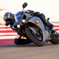 2013-Model-Yamaha-YFZR1-035