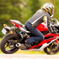 2013-Model-YAMAHA-YZF-R6-001