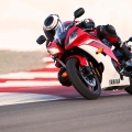 2013-Model-YAMAHA-YZF-R6-003