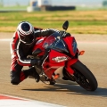 2013-Model-YAMAHA-YZF-R6-004