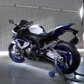 BMW-HP4-2013-Model-015