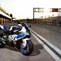 BMW-HP4-2013-Model-048