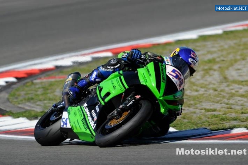 KenanSofuoglu-Almanya-Nurburgring-WSS-2012-005