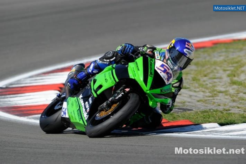 KenanSofuoglu-Almanya-Nurburgring-WSS-2012-010